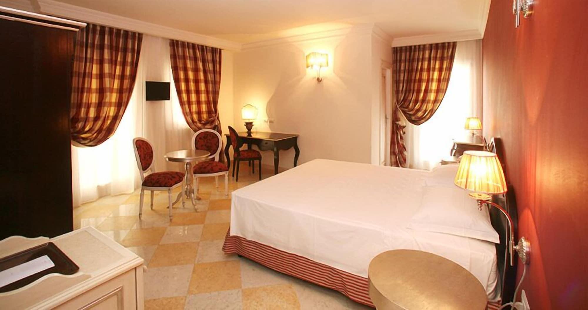Palace Hotel Βιέστε Εξωτερικό φωτογραφία