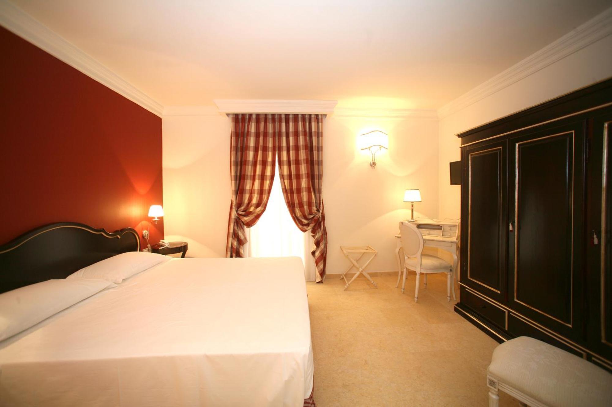 Palace Hotel Βιέστε Εξωτερικό φωτογραφία
