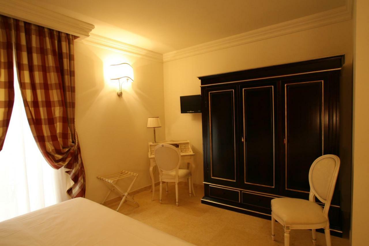 Palace Hotel Βιέστε Εξωτερικό φωτογραφία
